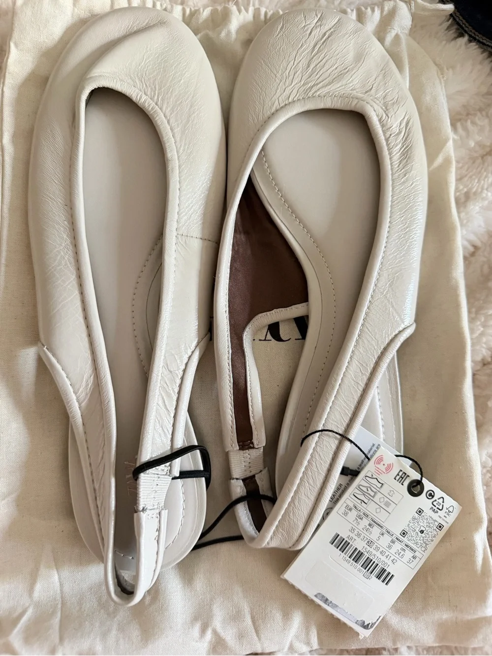 NWT* Zara Cream Grey Slingback Rounded-Toe Ballet Flats